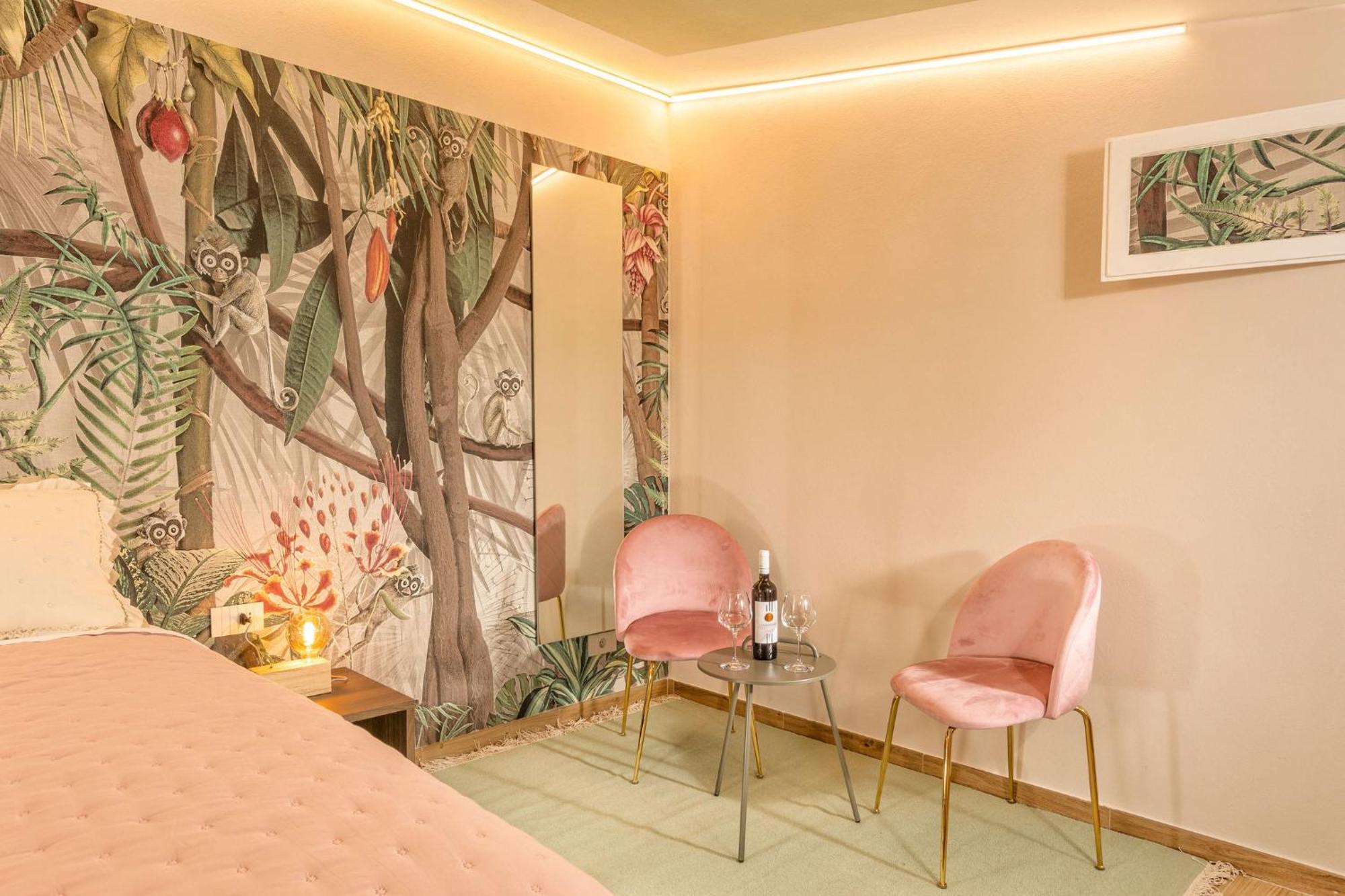 Palazzo Falcinelli Luxury Room In Montepulciano Center With Air Conditioning And Elevator Exterior photo